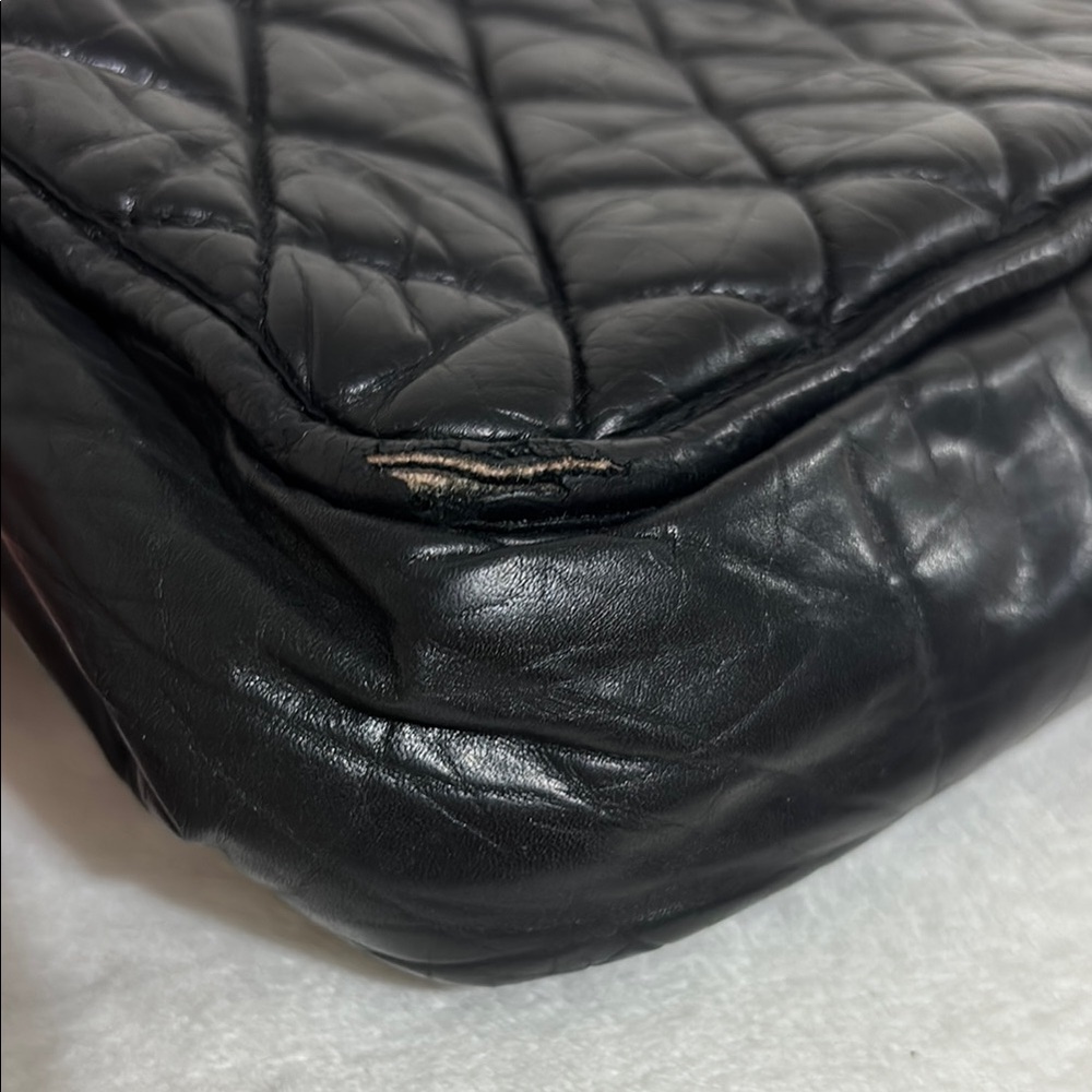 Chanel Authentic 2005 Bubble Shoulder Bag with Chain Strap - Picture 14 of 16